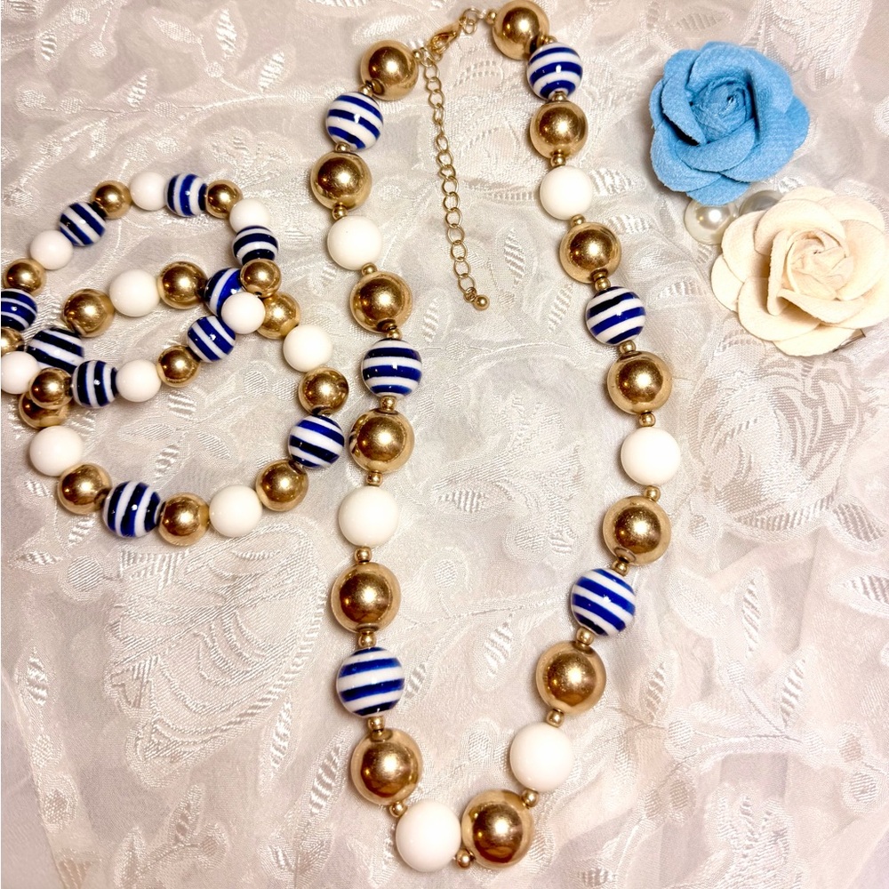 Gold and White Beaded Necklace and Bracelet Set